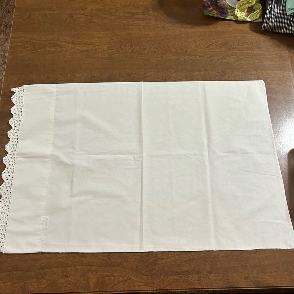 Vintage Pillowcase bundle - Picture 2 of 9